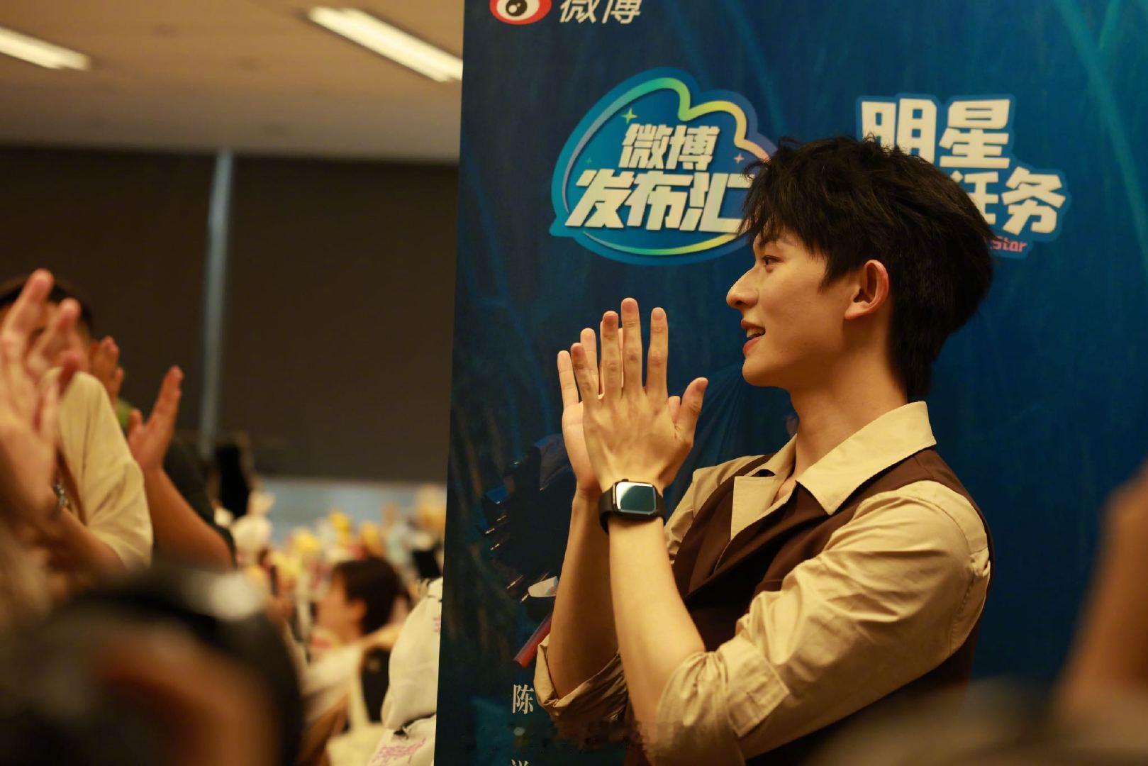 陈添祥扫楼人气短人也是好起来了！！以前提起短剧都是"土味"，现在陈添祥扫楼这人