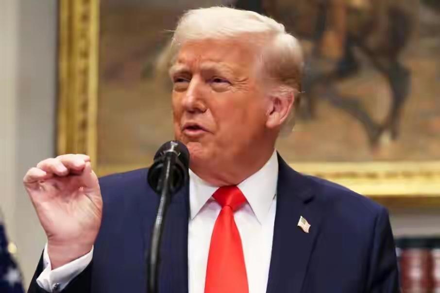 特朗普又对中国打出了