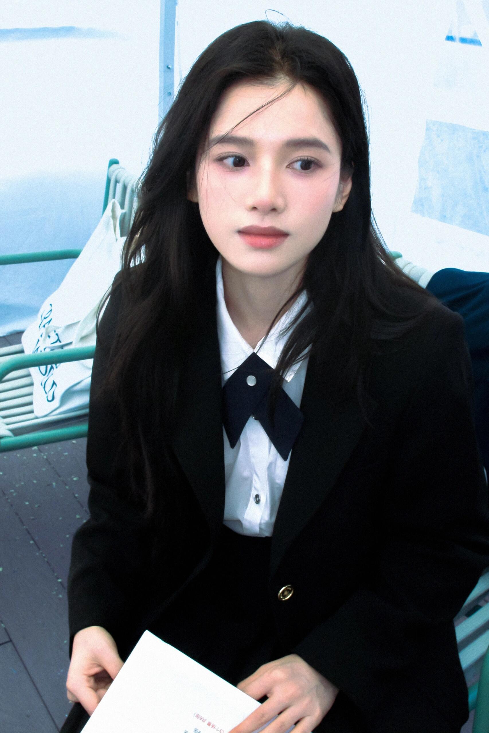张婧仪“学姐”张婧仪｜​​​