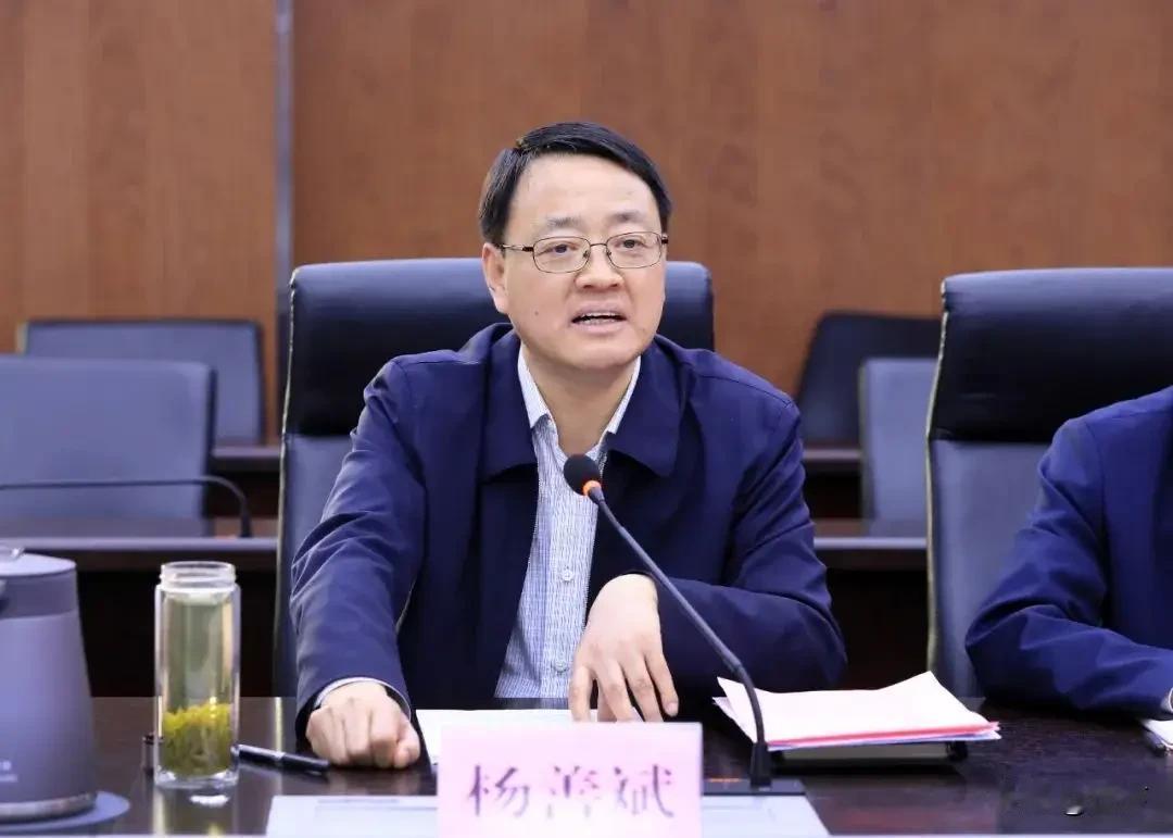 副手被留置第38天，董事长杨善斌被查：4天前他还在会见院士先看两条官网消息