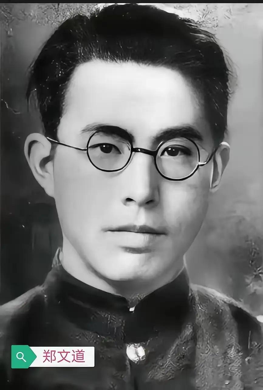 1942年，地下党郑文道求死不成，被日军安置在医院，一名护士每次给他换药，都会多