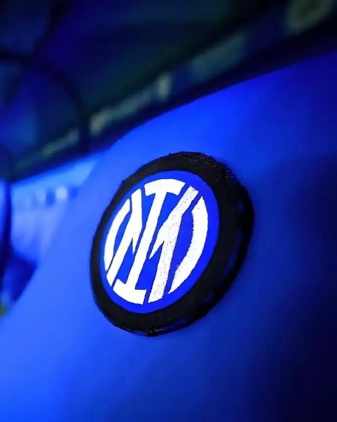 意外之喜已经不小了。赛季初应该没人预计能夺冠，都说保住前四的底线，重建过渡的赛季