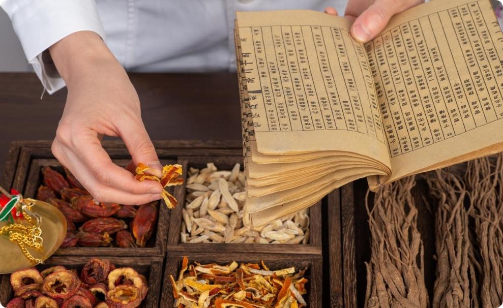 中医干货：柴胡舒肝丸，不止疏肝解郁，还能摆平5种常见病！大家好，我是陈大夫