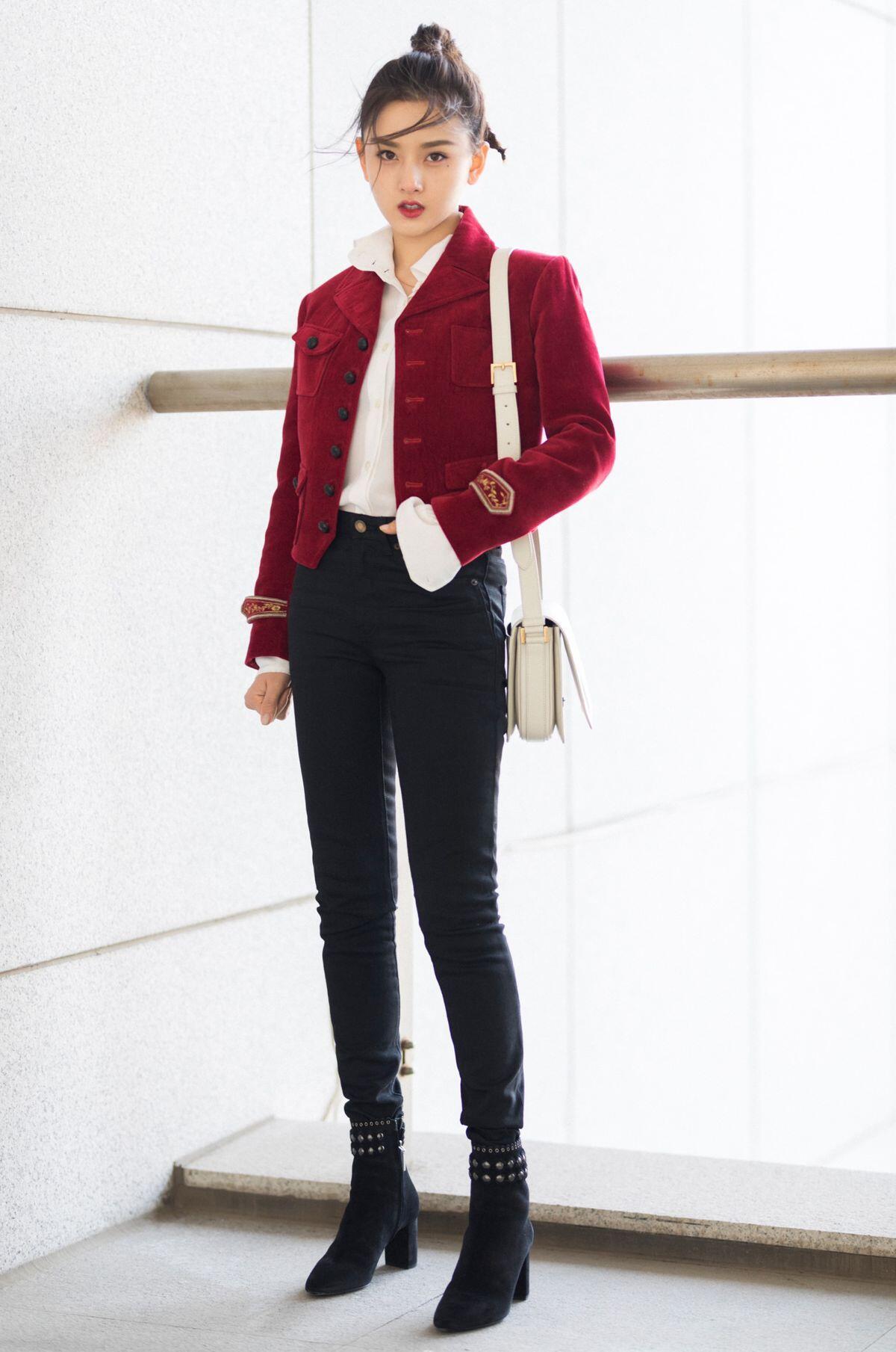 “横店劳模”-宋祖儿