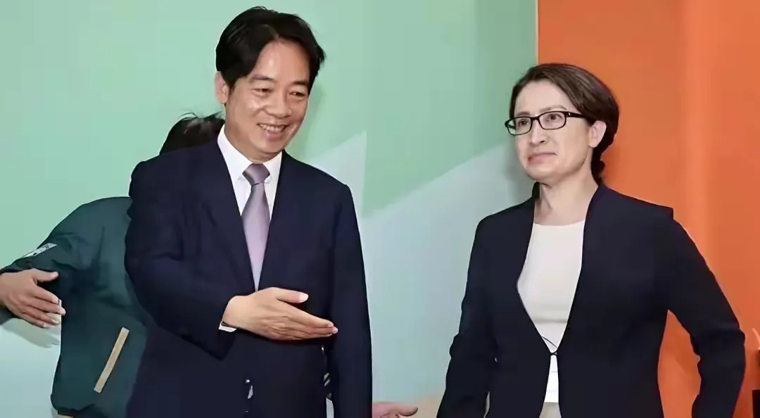 台独“二号人物”开始放软话了，大陆对台独的高压态势正在显现成效。台湾副领导人萧美