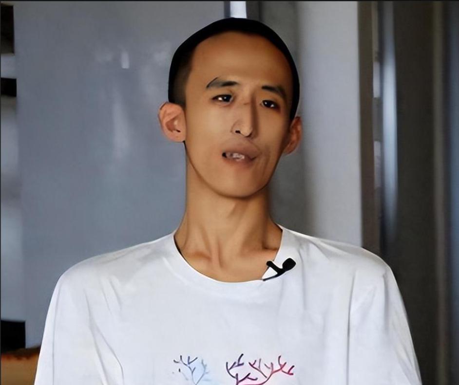 985硕士当全职妈，亲妈断绝关系7年！女儿成学霸，她却崩溃了…💔你敢信？一个