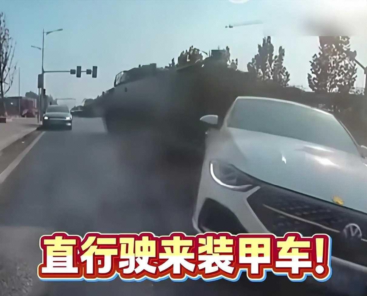 司机负全责引网友热议“砰！”一声巨响打破了重庆九龙坡区十字路口的宁静。近日