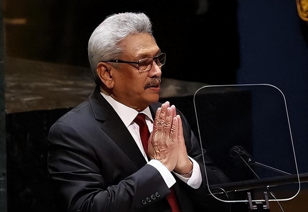 为了印度得罪中国，要中国归还港口99年使用权，看到违约金后……2005年，斯里兰