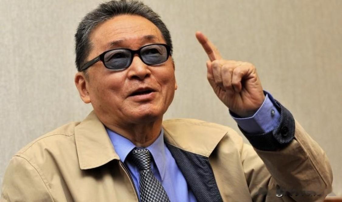 李敖曾一针见血、道尽人性虚伪：“我最看不起的人，就是那种在安全的时候最勇敢，在