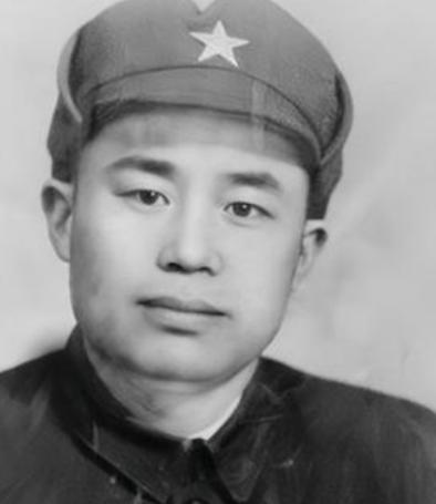 1943年，王近山随手消灭180名日军，但在清点战利品时，战士却疑惑道：“枪呢？