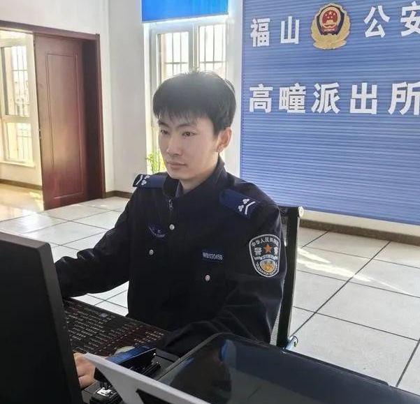 ‌辅警值夜班没有统一的“能睡”或“不能睡”的规定‌！‌接警员或指挥中心岗位‌
