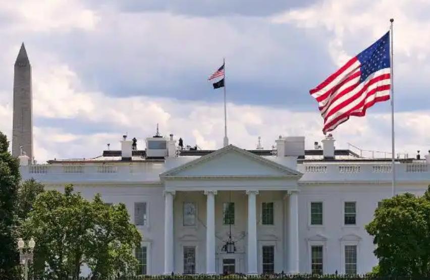 美国集齐中国王朝所有亡国征兆，为何仍屹立不倒？研究过中国古代史的人都清楚，大