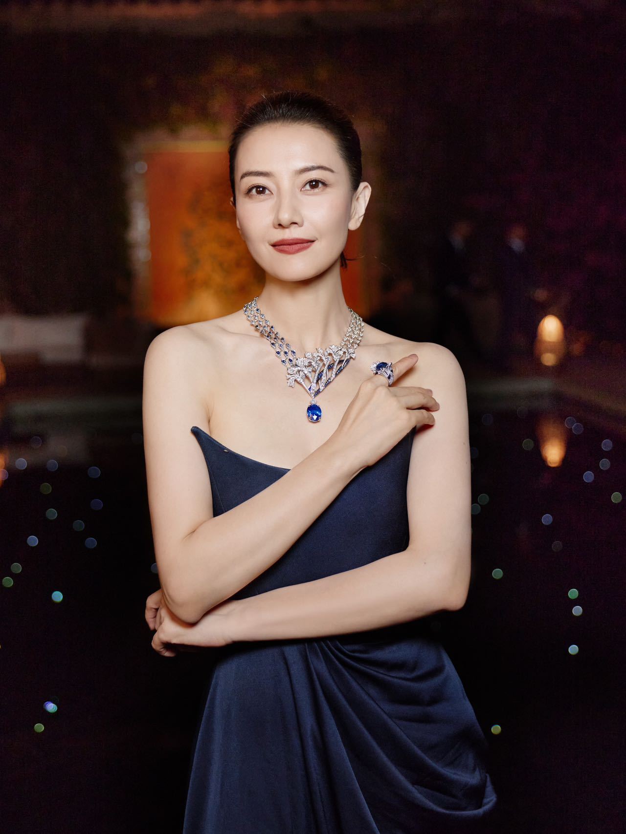 CHAUMET于西班牙马贝拉举办绿野芳踪高定珠宝晚宴，高圆圆和宋慧乔作为品牌代言