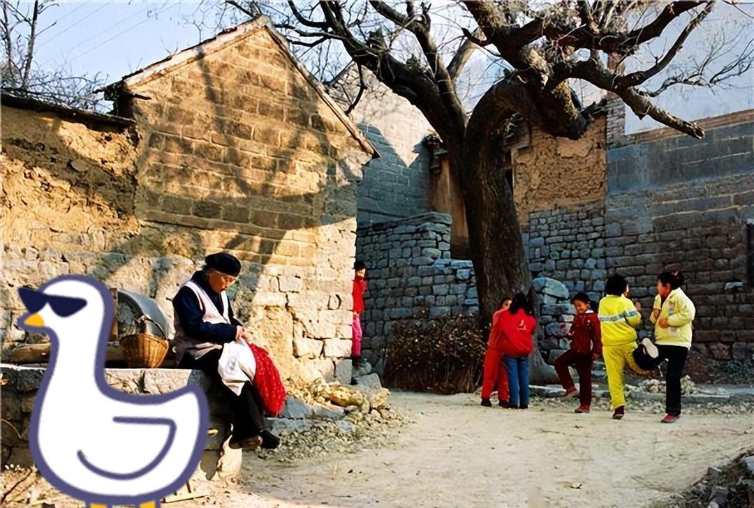 我邻居一个姑娘远嫁湖南，一次一个商丘的施工队在她村附近施工，她听说是河南的就跑去