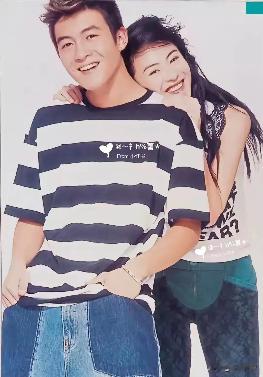 当年的陈冠希张柏芝也是配一脸，俊男美女很养眼，那时的他们笑得没心没肺，年轻真好。