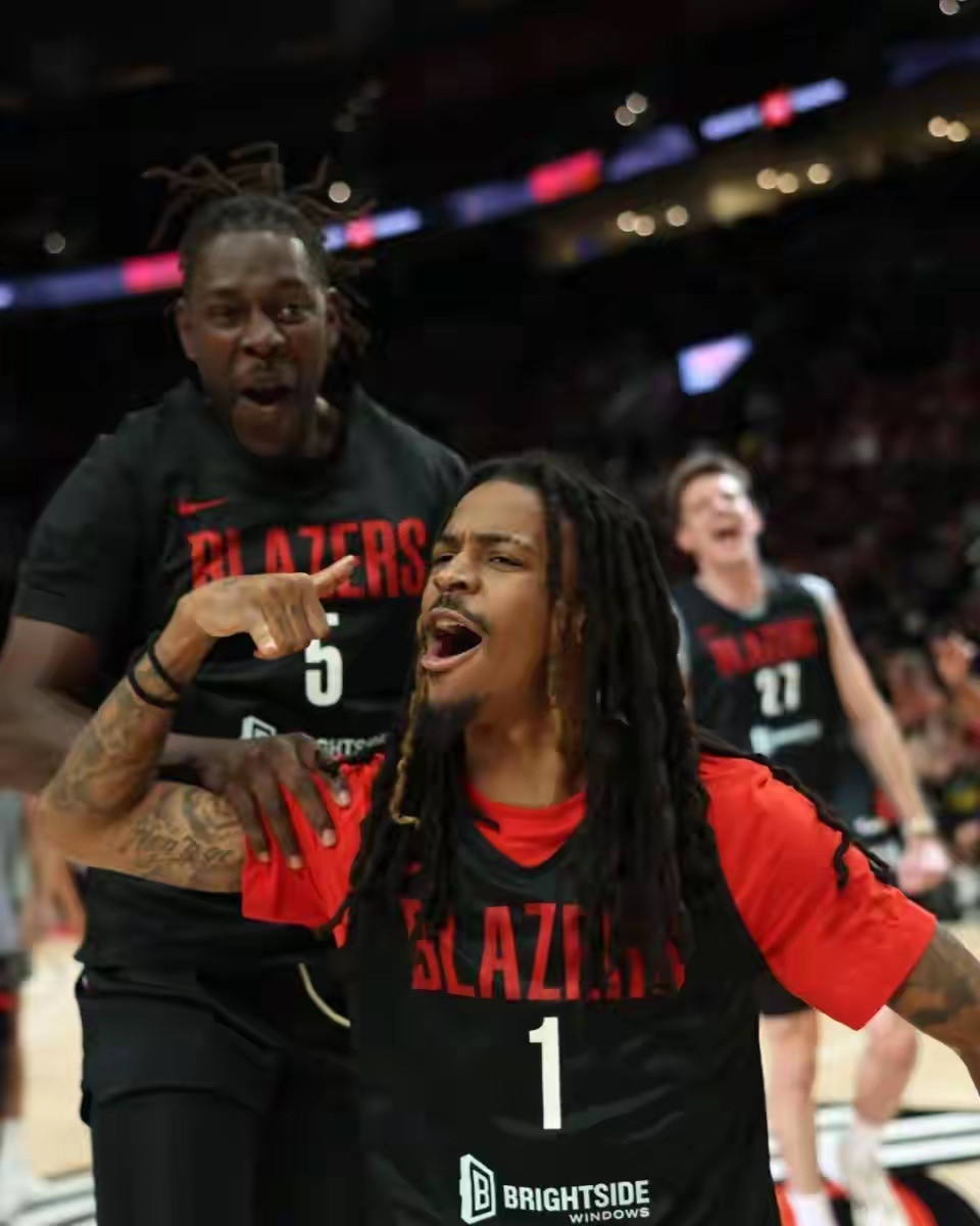 两难抉择！杨瀚森NBA去留迎来关键节点，开拓者要算竞技与商业两本账NBA新赛季，中国球员杨瀚森的前景