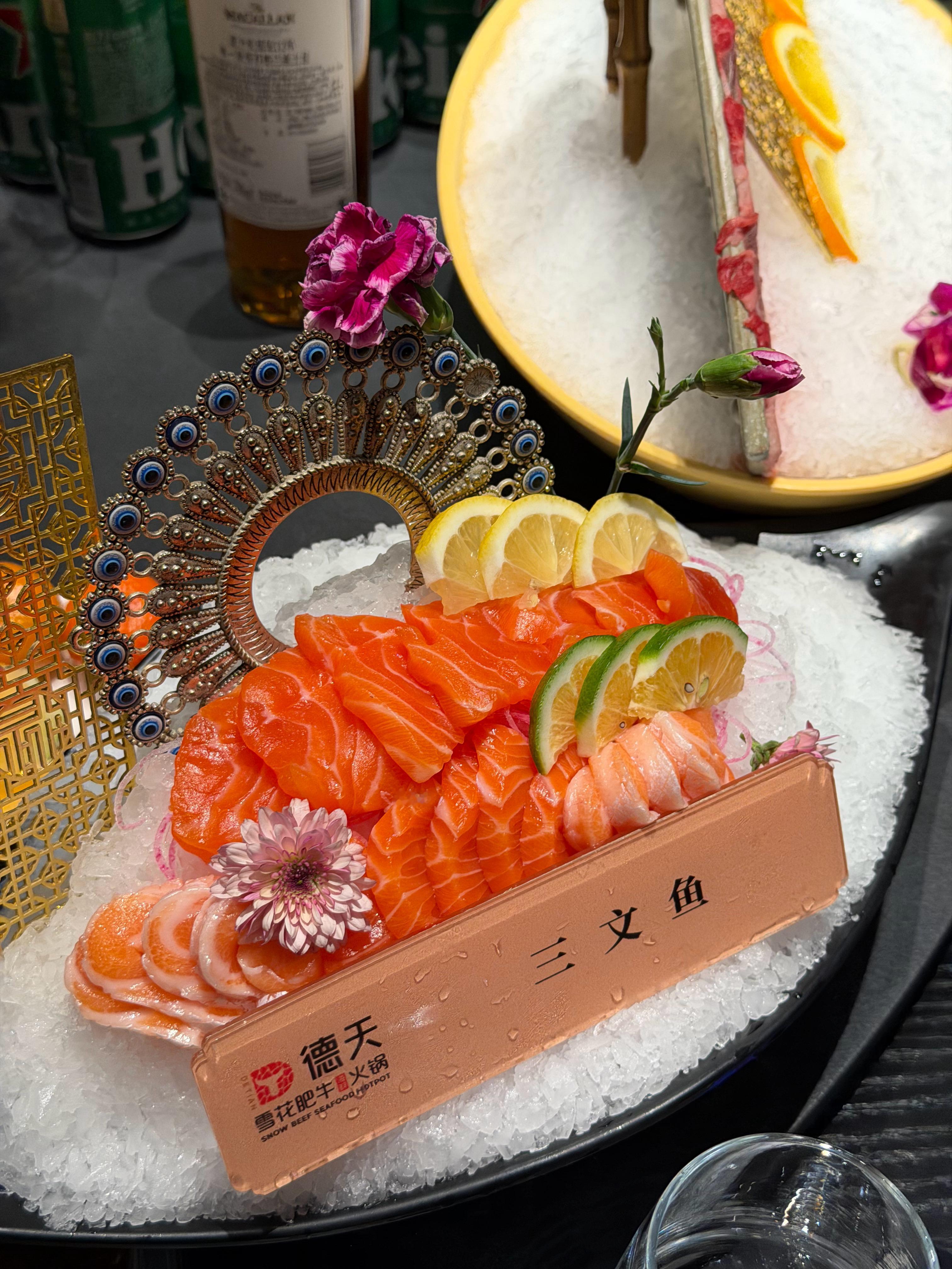 提前吃个年夜饭，没想到苏州帝王蟹这么便宜，以后咱不吃大闸蟹吃帝王蟹吧苏州