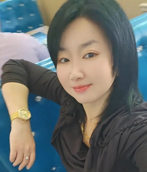 上海“鼻涕姐”后续：身份曝光，三部门目前已介入调查！天网恢恢，疏而不漏，要