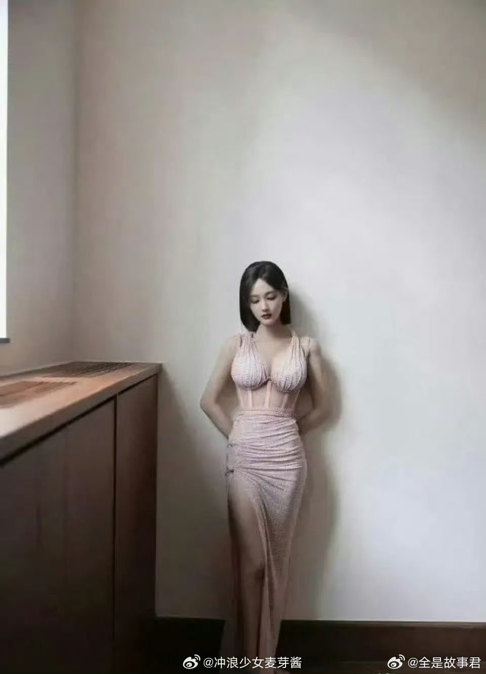 李一桐，让人不敢相信的身材！​​​​