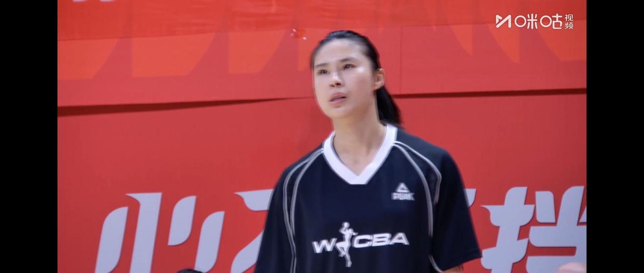 中国女篮的最终名单后续肯定会增补！中国女篮集训名单刚公布，球迷群里就炸开了锅