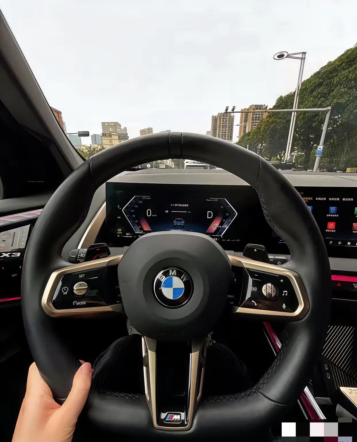 很多车主开车都有些随手的坏习惯，看着没啥事，实际既伤车还藏安全隐患，后续养车成本