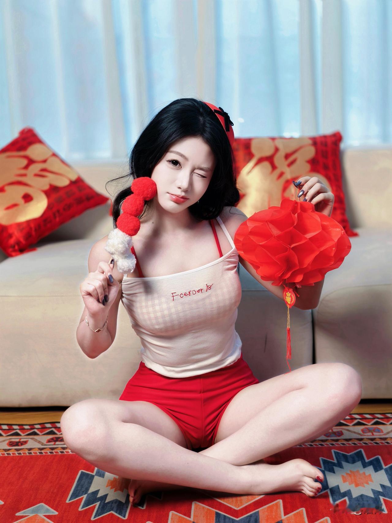 红红火火过新年过年我就在家这么拍！新年拍照新年仪式感拍照新春拍照新年照