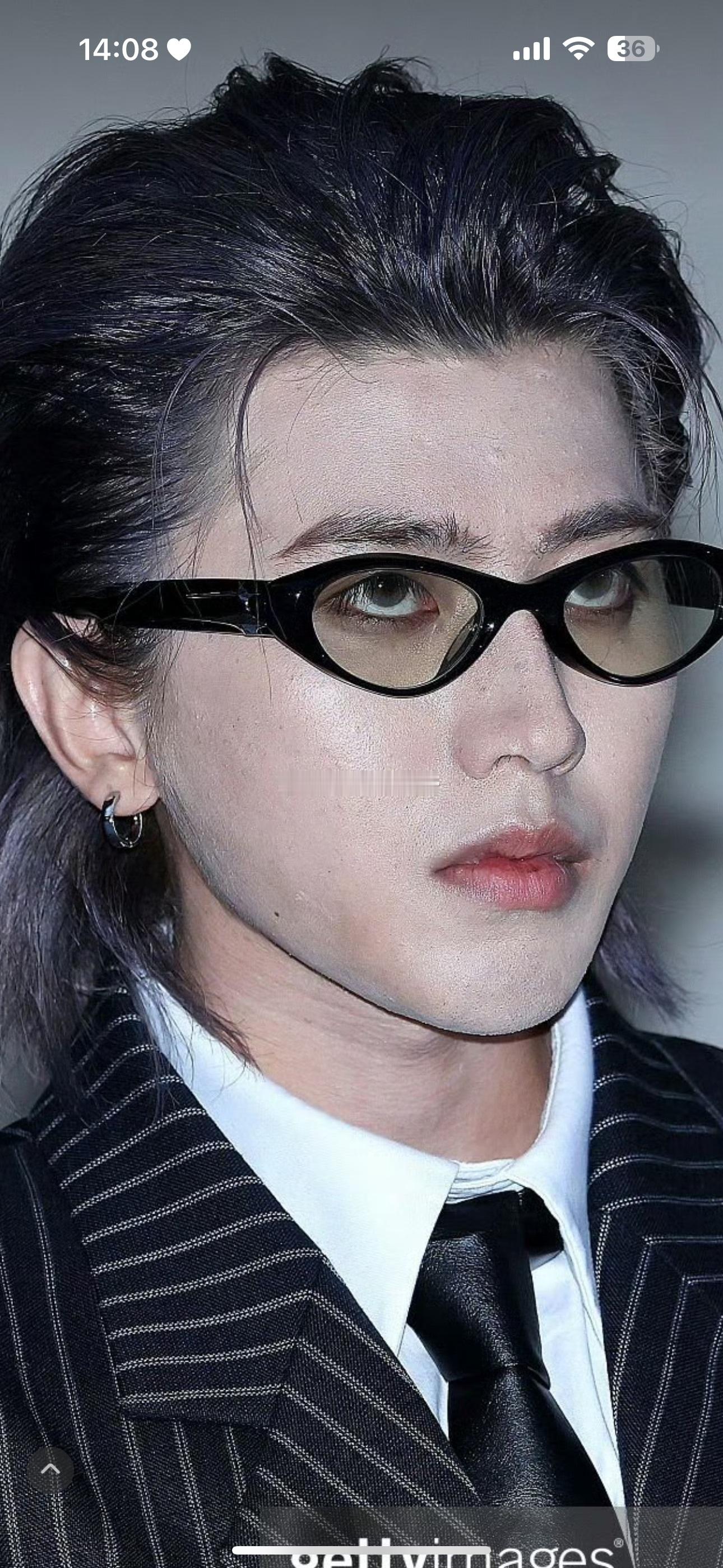 鲲鲲用的什么粉底液？避雷