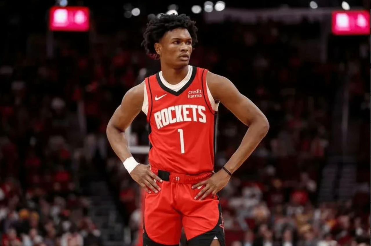 马刺给文班亚马5年2.5亿顶薪，那绝对是物超所值，七八千万都嫌少。火箭的阿门也