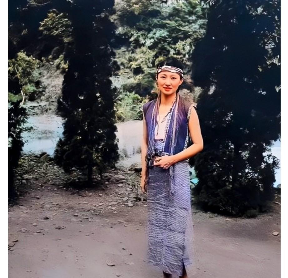 这才是让张学良一见倾心的赵四小姐在台期间的真实貌相，都看一下吧！这可不是演戏，也
