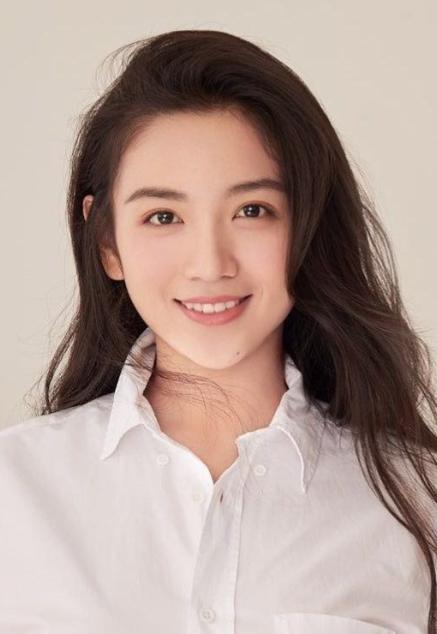 代露娃这回应，我看完真有点心酸。她在《我家那闺女》里被讨论了好几天，今天终于发文了：&34;这几天大