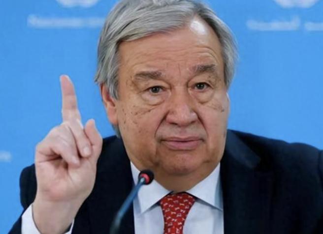 中美都欠联合国钱，古特雷斯让全世界快想办法，联合国快垮了。2025年10月，联合