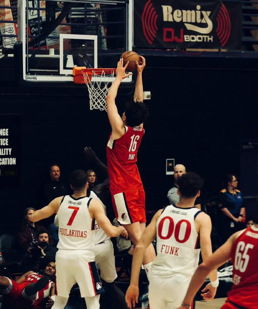 杨瀚森今日对阵圣地亚哥快船队的比赛中缴出：20分（7-14FG）|7篮板|