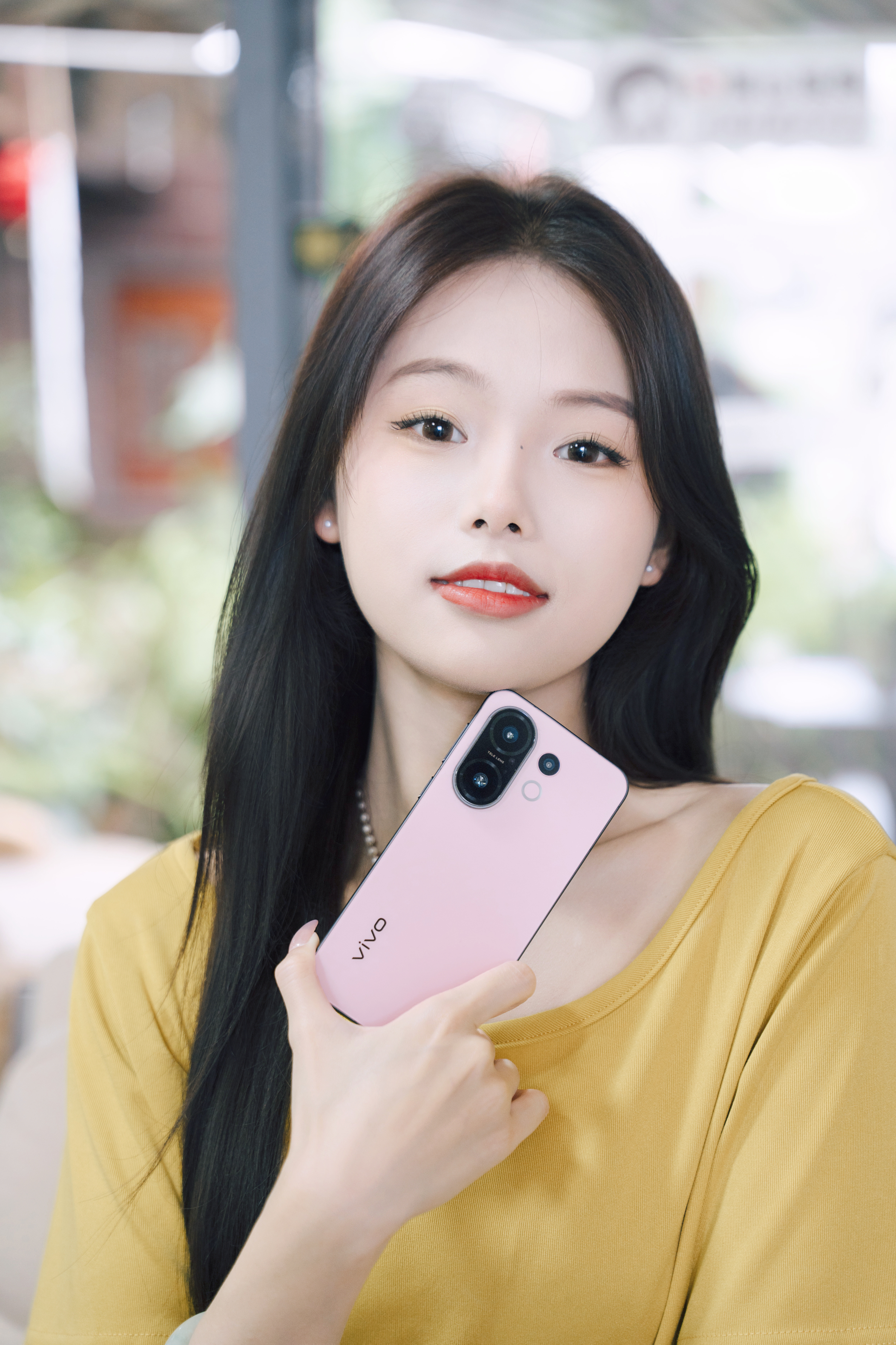 再来一组vivoS30vivoS30Promini酷莓粉图赏，大家慢慢欣