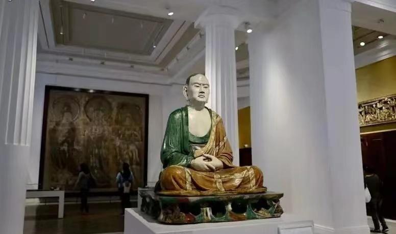 1912年，一名“中国通”的德国人，在北京发现了一尊造型精美栩栩如生的罗汉雕像，