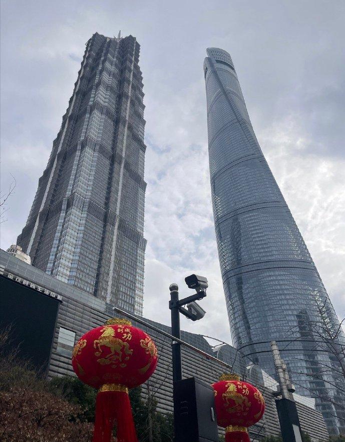 很多人可能不知道，上海是没有彩礼这个说法的。我有个同事，原来家住徐汇区，拆迁分房