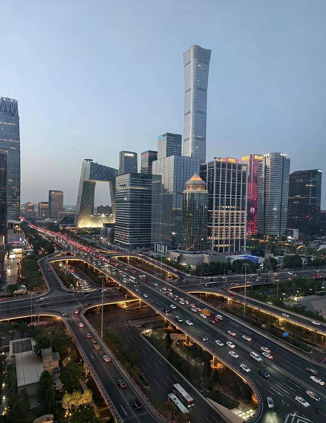 万万没想到美伊战争打出个“中国经济圈”放眼全球资本市场，各国货币表现不一，以
