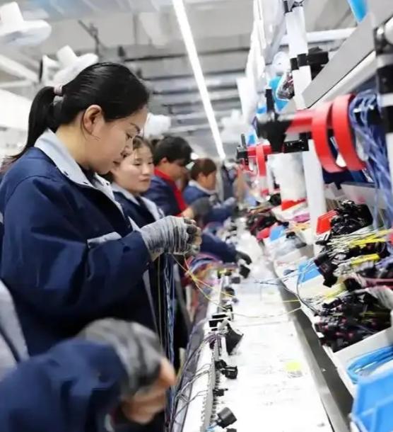 很多人不理解，欧美是发达了才实行8小时工作制的，还是实行了8小时工作制才发达的？