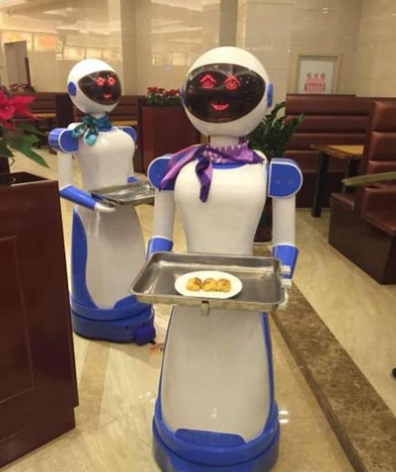 清华大学教授一语道破：搞无人驾驶汽车、无人酒店、饭店机器人都不奇怪，但现在的智能