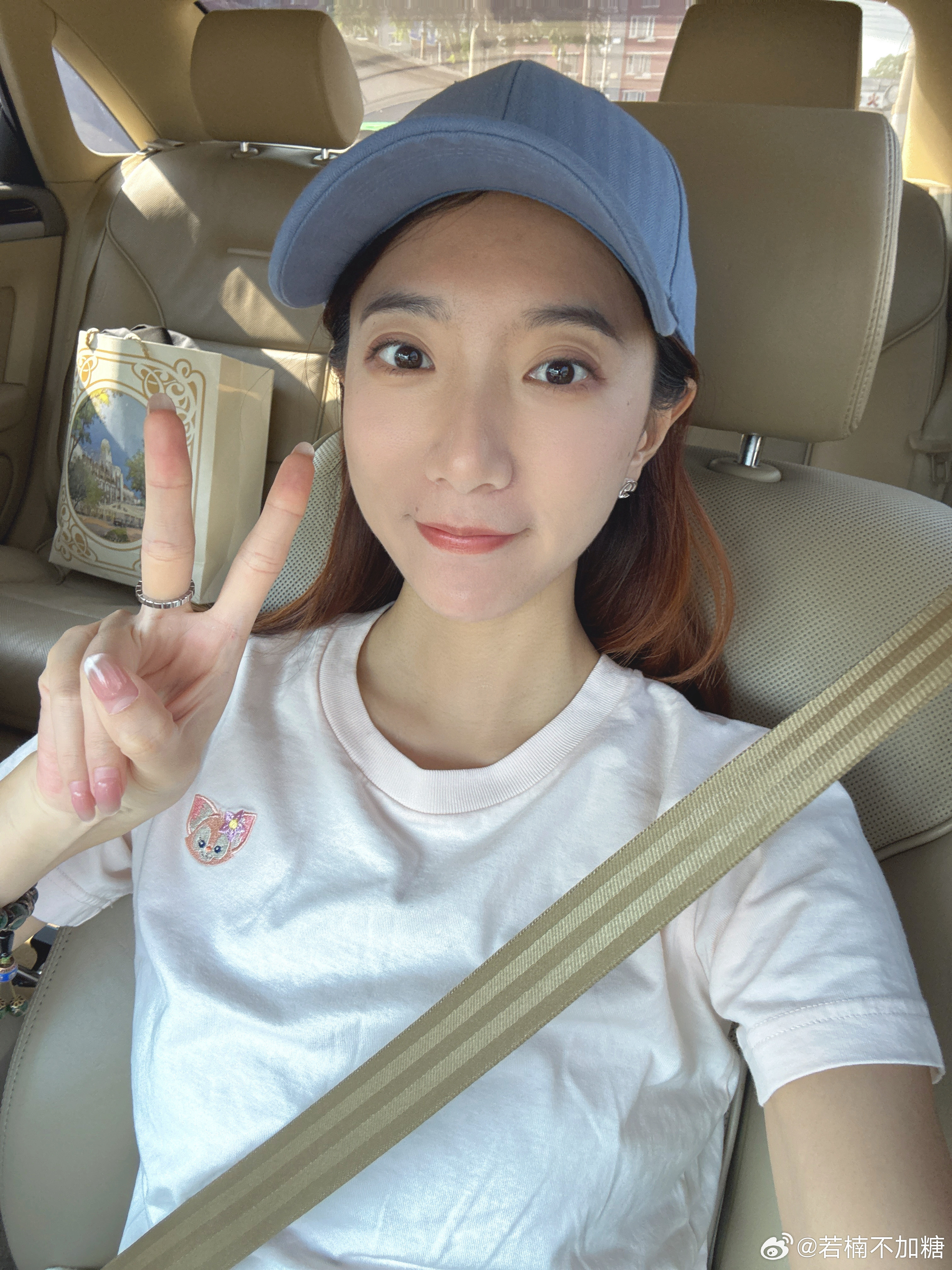 早呀！这个老旧内饰看出来我开的哪辆车吗[doge]​​​