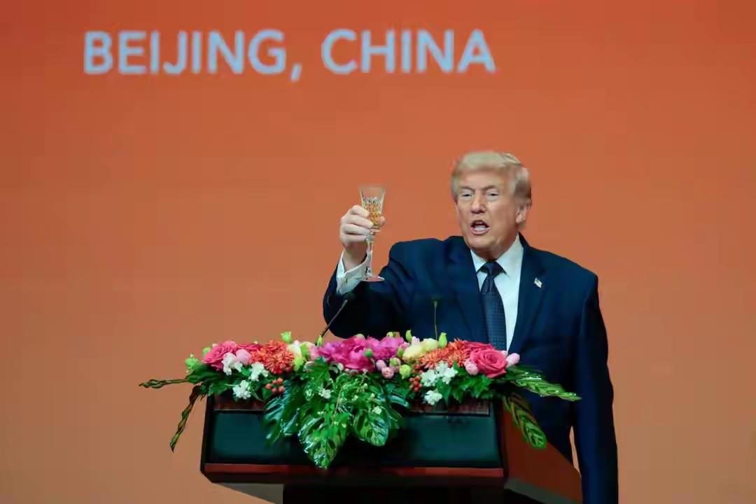 今天的行程：1上午继续会谈。2下午发表声明，签署众多协议。3联合记者