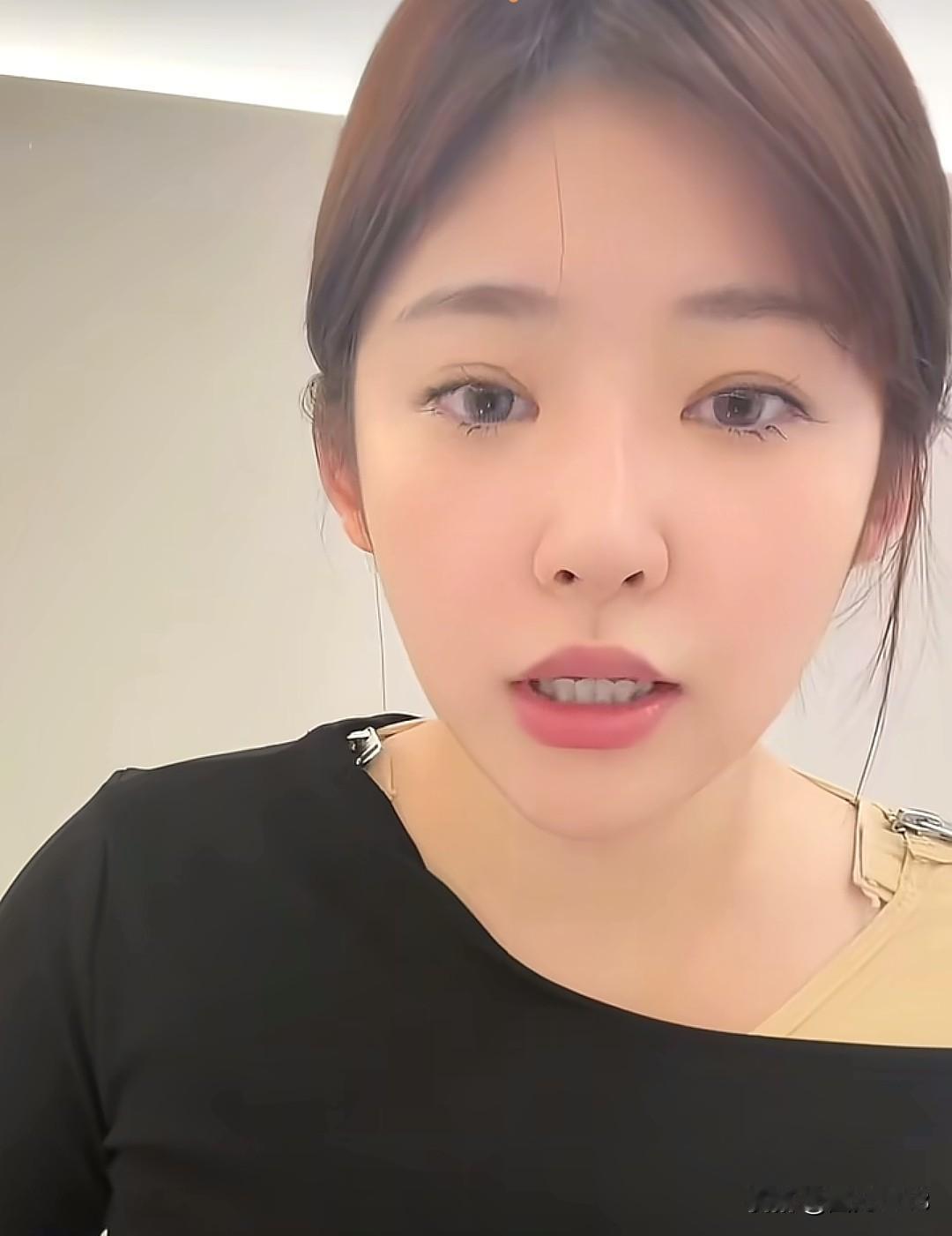 真的不可思议，黄一鸣的前男友在网上爆料黄一鸣的一些事情。还说黄一