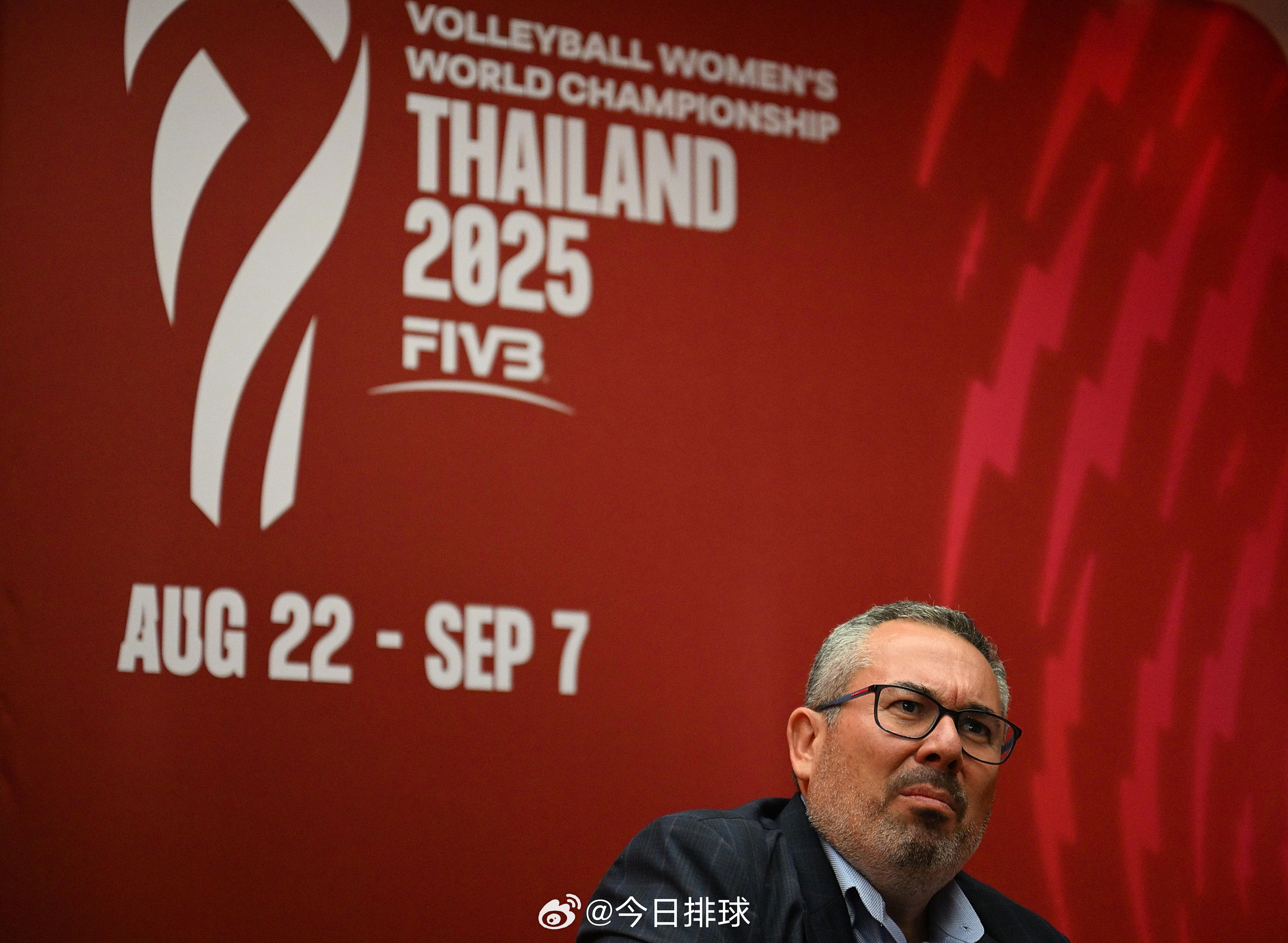 【新华社|世锦赛改制大获成功——专访国际排联主席阿泽维多】2025女排世锦赛