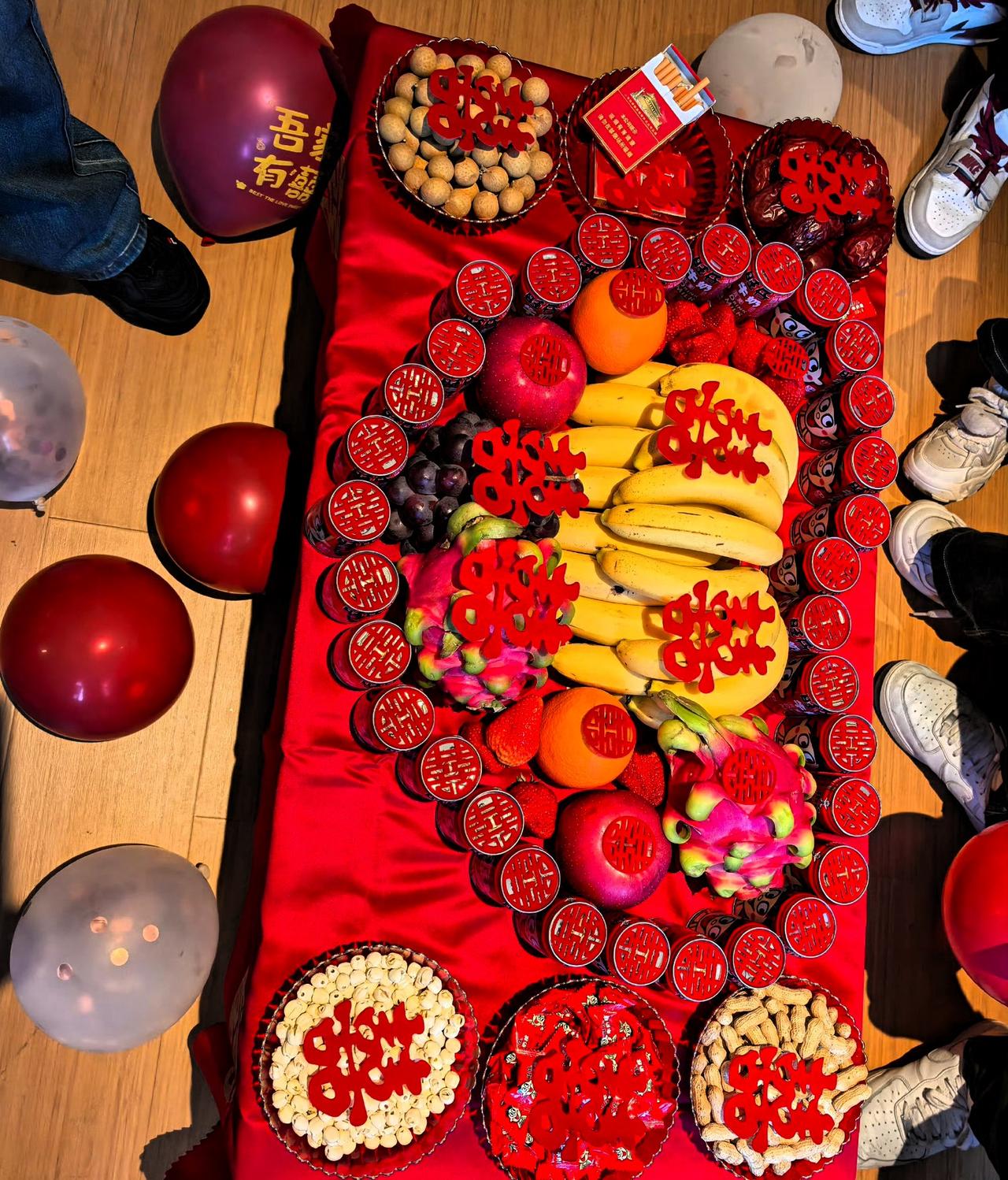 中国初婚年龄70年变迁：从19岁到29岁，年轻人为何宁愿“晚婚”或“不婚”？