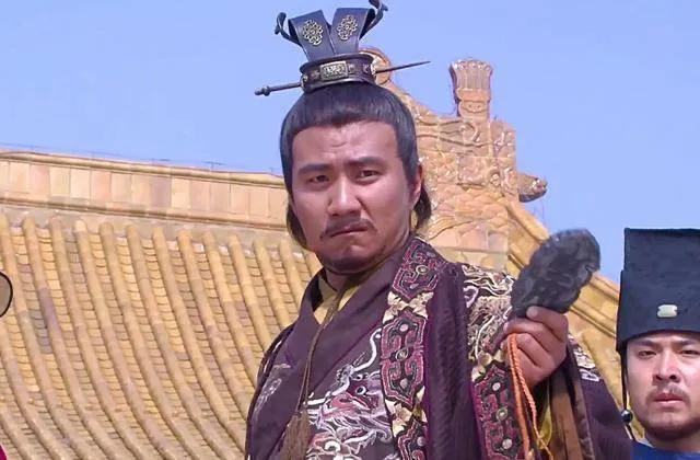 今日话题：朱元璋为什么不把皇位传给其他儿子？？？网友甲：朱元璋还在，他的任何