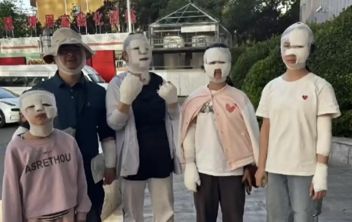 太可怕‼️卡式炉变炸弹，北京7人被炸伤包成木乃伊！五一假期本是放松身心的好时光