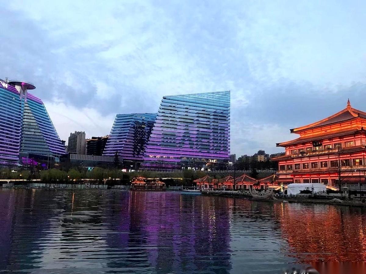 西安的曲江，这次身份彻底变了。在最新的“十五五”规划里，那个曾经管天管地的“曲