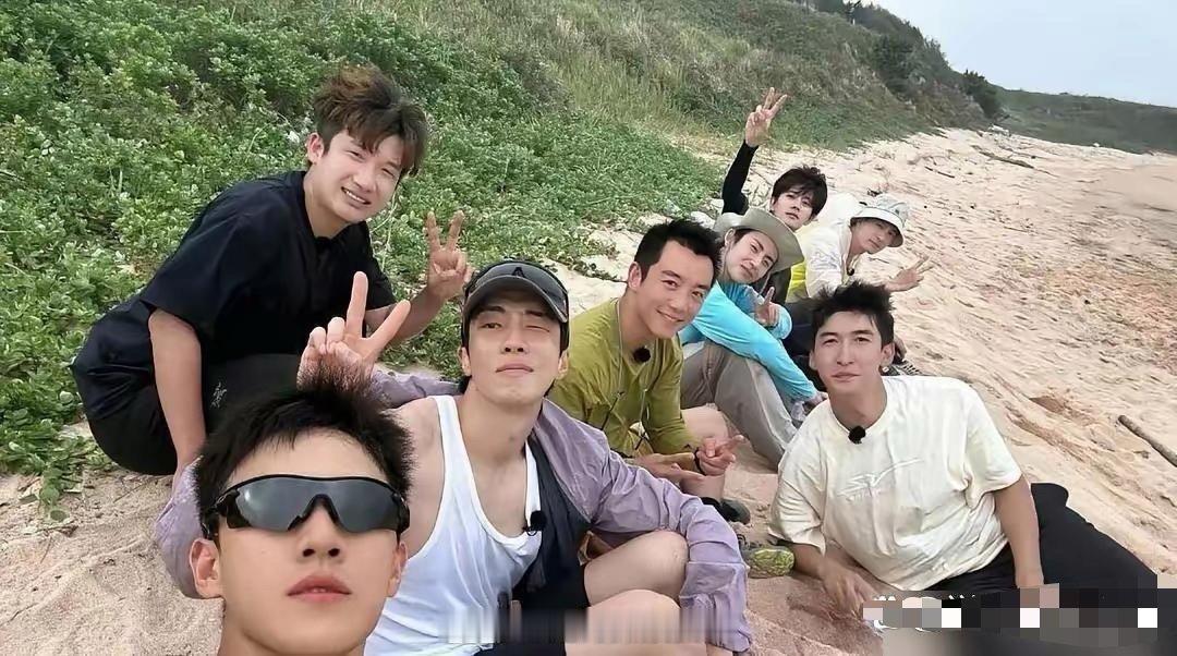 这是哪档综艺，节目组竟然能说服所有嘉宾全素颜出镜？