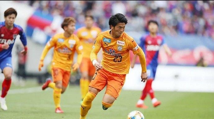 今日公推预测推荐001福冈黄蜂vs京都方向：平让胜比分：211
