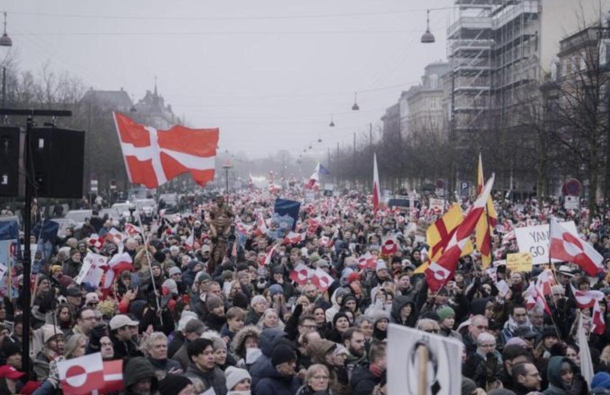 西班牙首相桑切斯发出警告：若美国对格陵兰岛采取军事行动，将让普京成为“世界上最幸