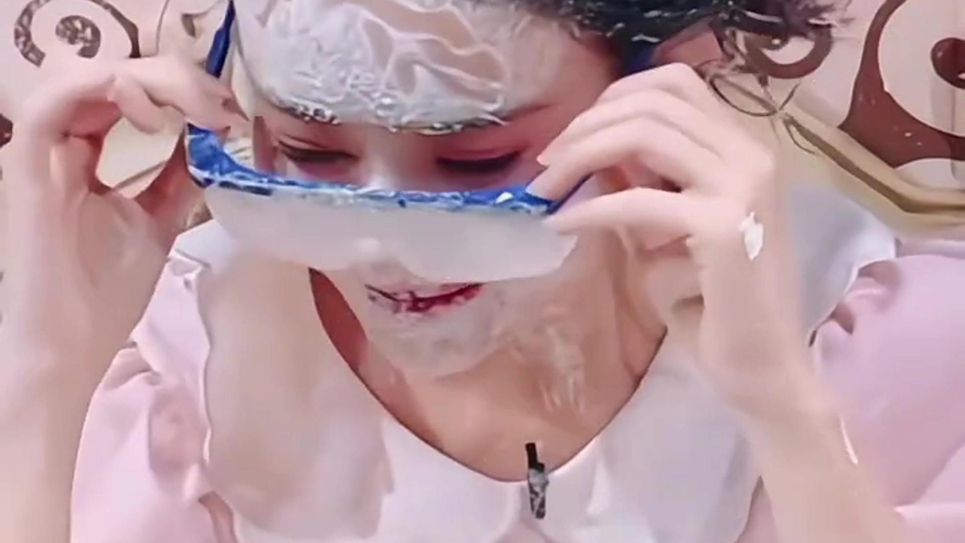 孟子义粉底液价格揭秘:贵有贵的道理?